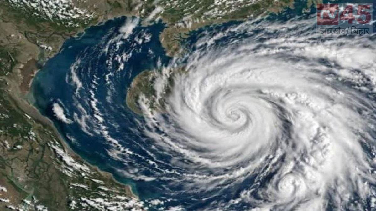 Weather Update: झारखंड में 30 अक्टूबर तक भारी बारिश और वज्रपात की चेतावनी