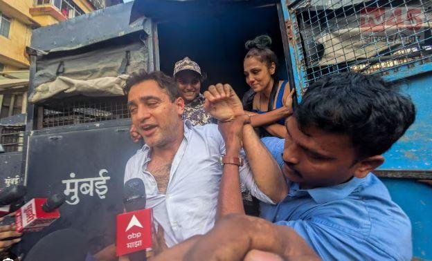 इमरान खान को 28 अक्टूबर तक भारत छोड़ने का नोटिस, CJP प्रदर्शन में शामिल होने के बाद बढ़ीं मुश्किलें; जानिए क्या है पूरा मामला