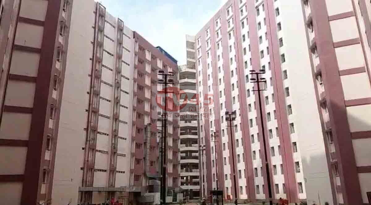 IIT ISM Dhanbad: IIT-ISM धनबाद में आठवीं मंजिल से गिरकर छात्र की मौत