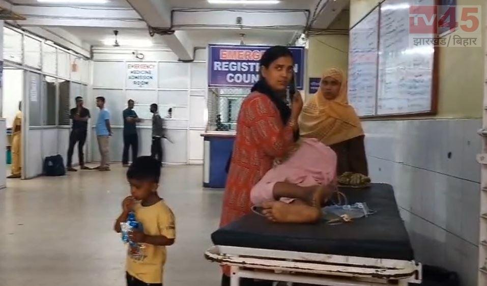 धनबाद के SNMMCH में तीन दिनों से ऑक्सीजन प्लांट खराब, ऑक्सीजन बेड होने के बावजूद मरीज परेशान